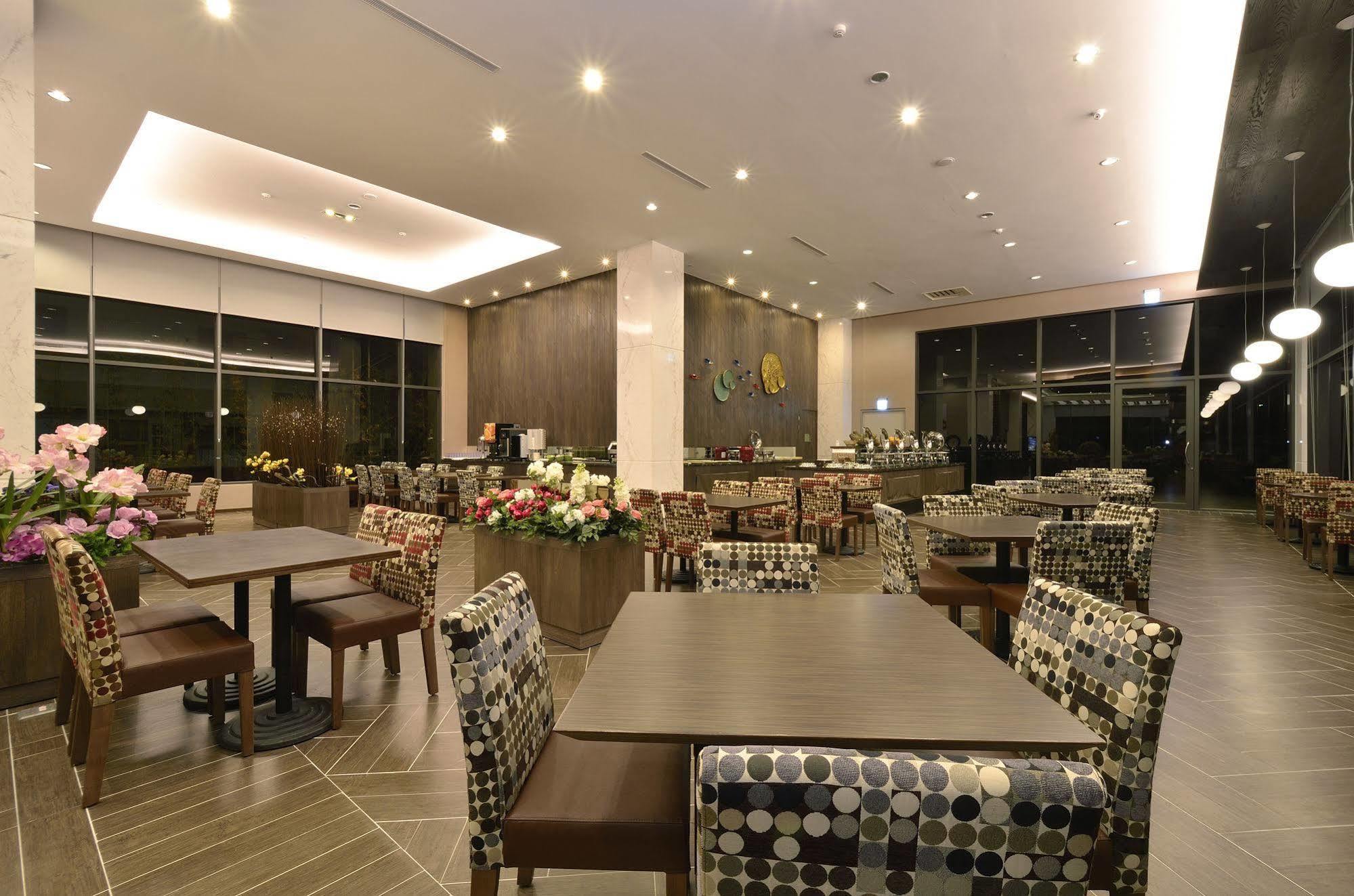 Hoya Hotel Taitung Exterior photo